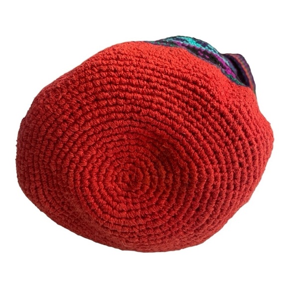 Guatemalan Zippered Multi colored
Crocheted Purse - Picture 3 of 10